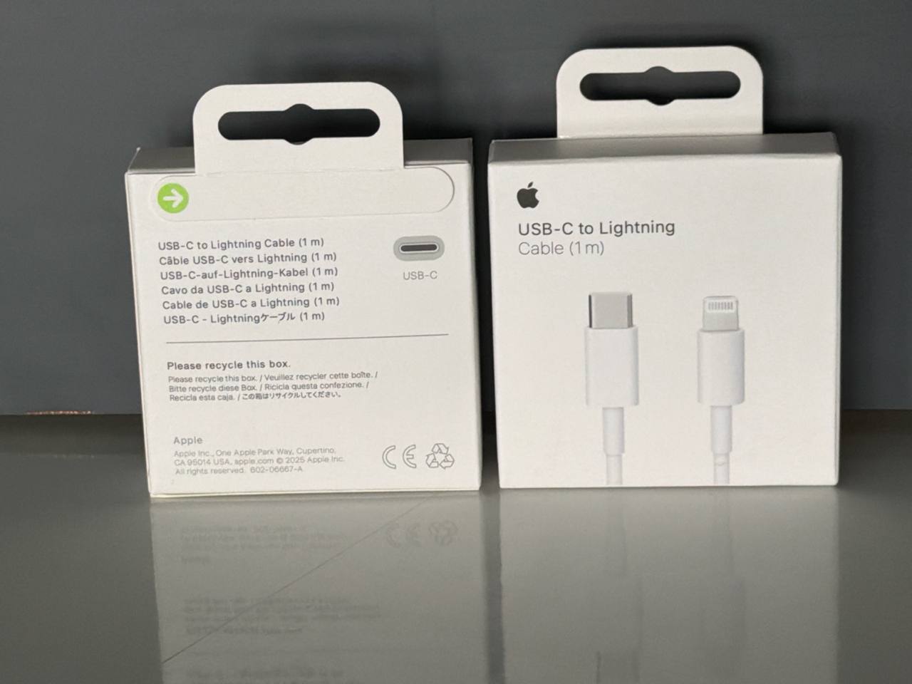 کابل تایپ C به لایتنینگ اپل مدل A2561 اورجینال - طول یک متر